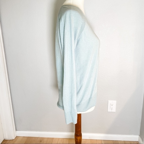 GAP V-Neck Sweater, Light Blue/Green (size: S) - Picture 5 of 11